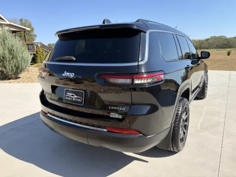 More photos of 2022 Jeep Grand Cherokee L Limited Sport Utility 4D at Banks Motors LLC, MO