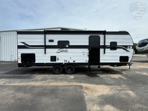 Photos of 2026 Coachmen RV Shasta 526RBS for sale in Wills Point, TX at Liberty Trail RV - Canton