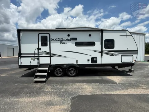 Photos of 2023 K-Z Connect 221RBSE for sale in Wills Point, TX at Liberty Trail RV - Canton