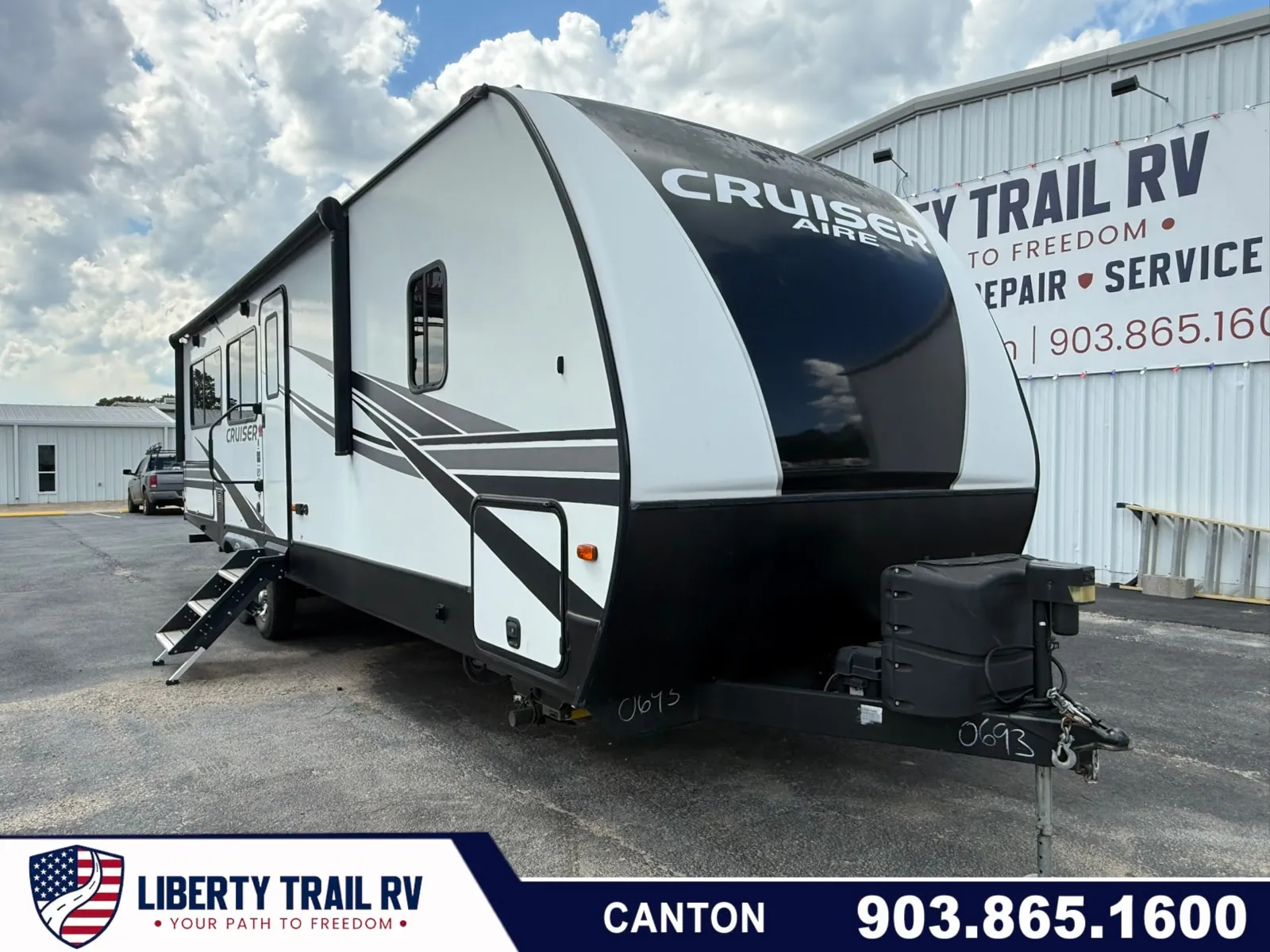Unknown 2021 CrossRoads RV Cruiser Aire CR28RKS for sale in Wills Point, TX