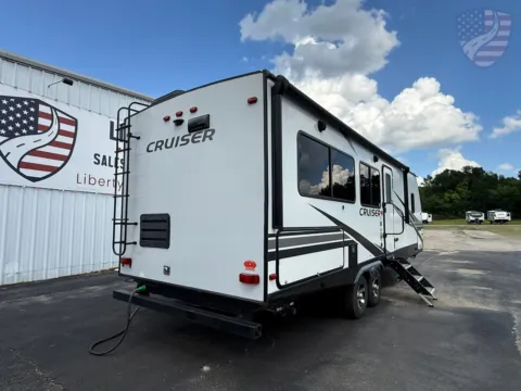 Another view of 2021 CrossRoads RV Cruiser Aire CR28RKS for sale in Wills Point, TX at Liberty Trail RV - Canton