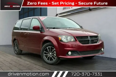 Red 2018 Dodge Grand Caravan Passenger SE Plus Minivan 4D for sale in Thornton, CO