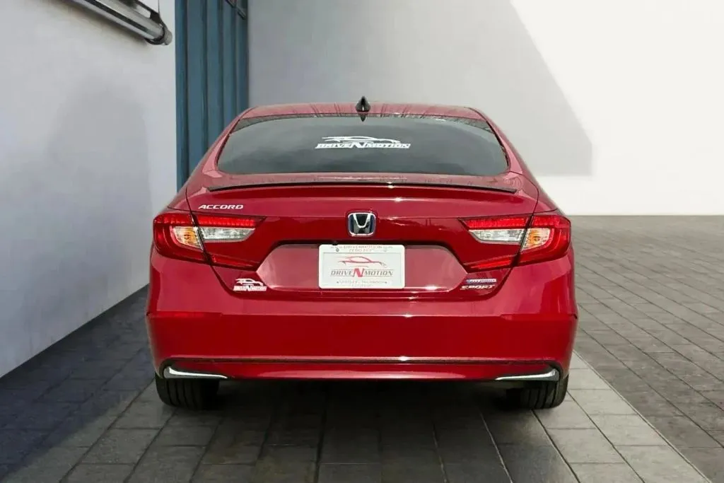 More photos of 2022 Honda Accord Hybrid Sport Sedan 4D at Drive N-Motion Thornton, CO