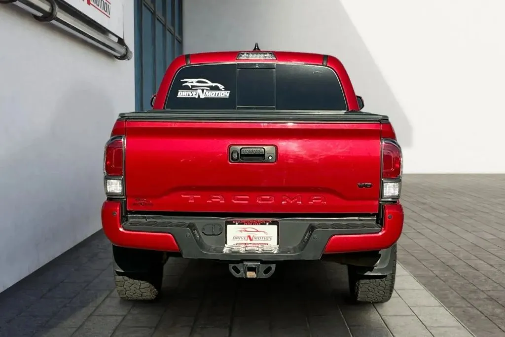 More photos of 2021 Toyota Tacoma Double Cab TRD Off-Road Pickup 4D 5 ft at Drive N-Motion Thornton, CO