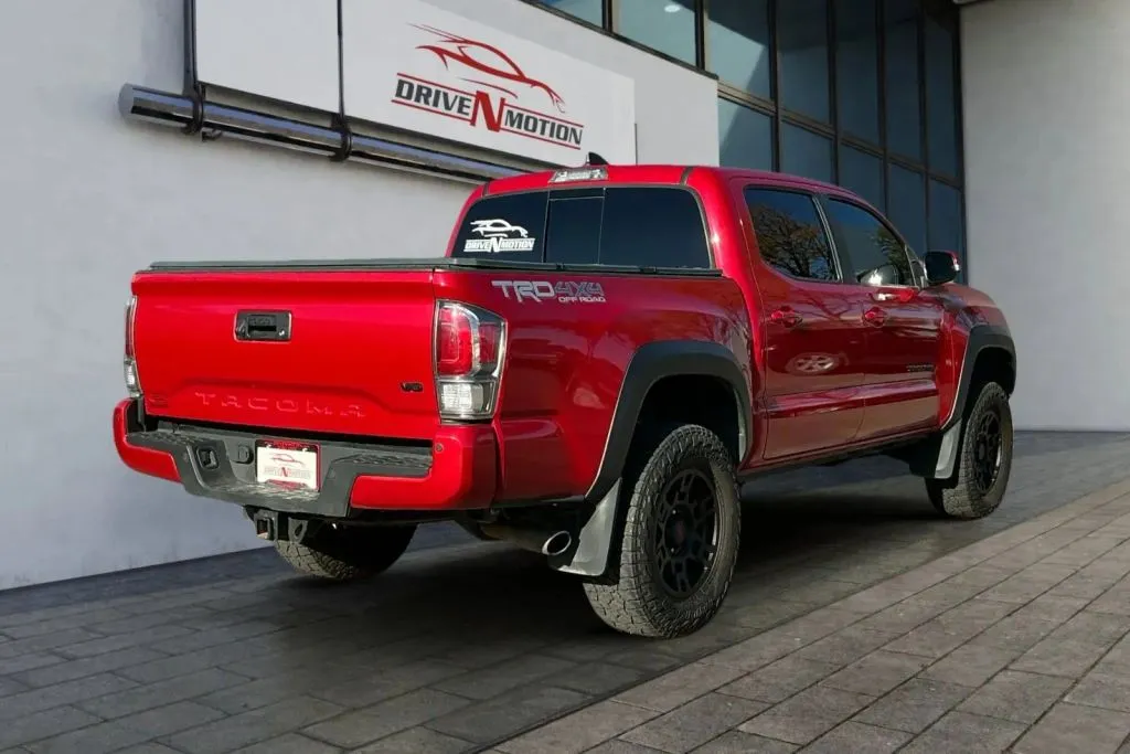 More photos of 2021 Toyota Tacoma Double Cab TRD Off-Road Pickup 4D 5 ft at Drive N-Motion Thornton, CO