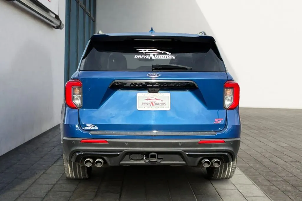 More photos of 2020 Ford Explorer ST Sport Utility 4D at Drive N-Motion Thornton, CO