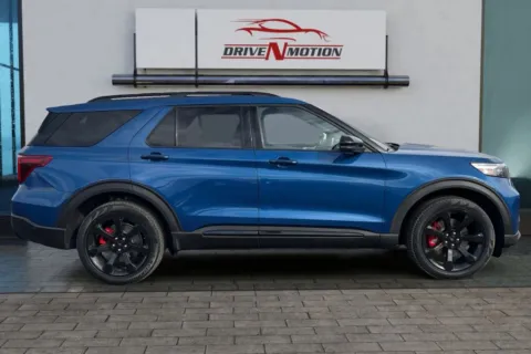 Another view of 2020 Ford Explorer ST Sport Utility 4D for sale in Thornton, CO at Drive N-Motion Thornton