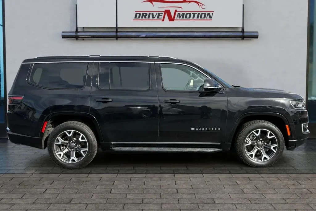 Another view of 2024 Jeep Wagoneer Series III Sport Utility 4D for sale in Thornton, CO at Drive N-Motion Thornton
