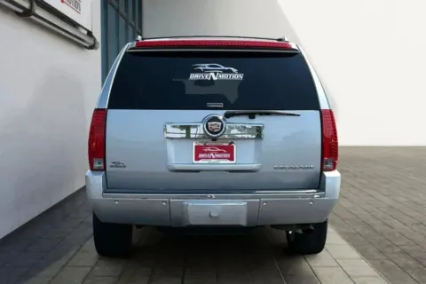 More photos of 2013 Cadillac Escalade Luxury Sport Utility 4D at Drive N-Motion Thornton, CO