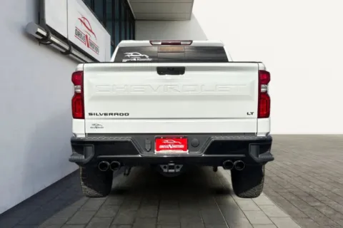 More photos of 2020 Chevrolet Silverado 1500 Crew Cab LT Trail Boss Pickup 4D 5 3/4 ft at Drive N-Motion Thornton, CO