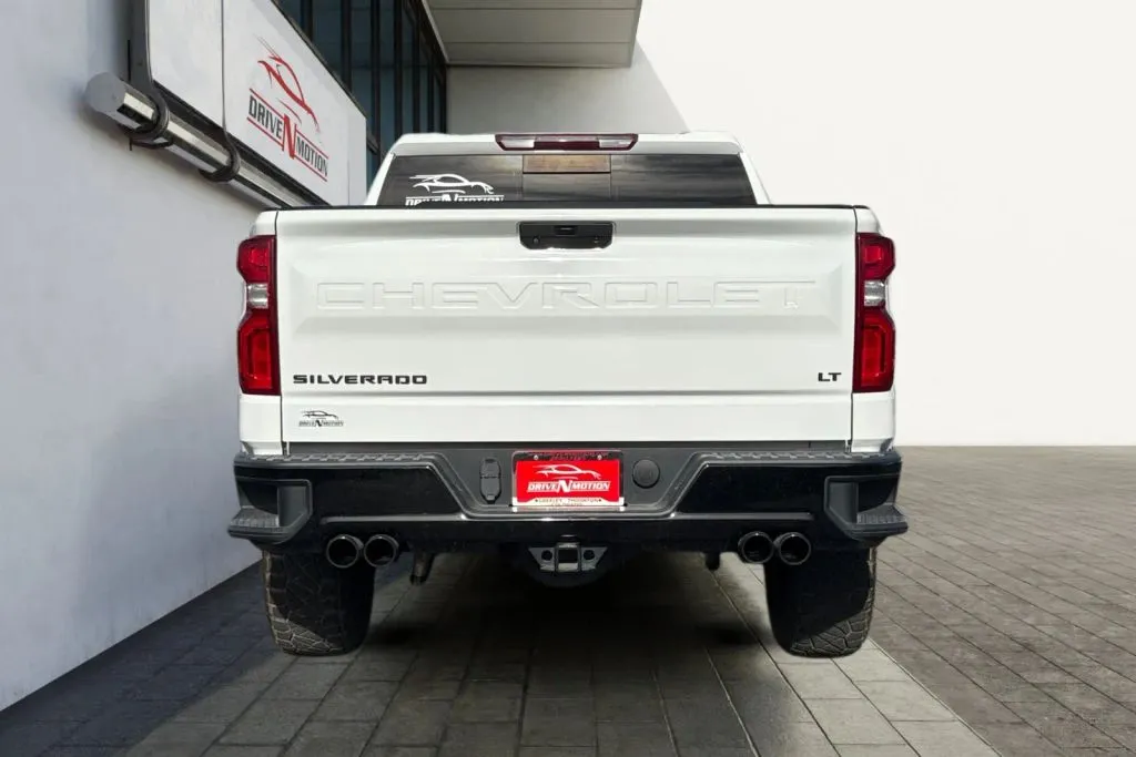 More photos of 2020 Chevrolet Silverado 1500 Crew Cab LT Trail Boss Pickup 4D 5 3/4 ft at Drive N-Motion Thornton, CO