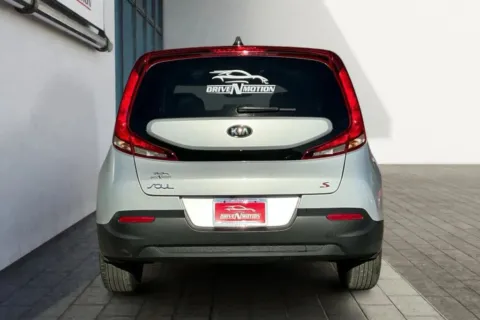 More photos of 2021 Kia Soul S Wagon 4D at Drive N-Motion Thornton, CO