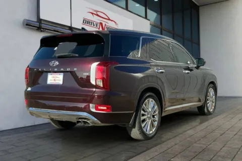 Another view of 2020 Hyundai Palisade Limited Sport Utility 4D for sale in Thornton, CO at Drive N-Motion Thornton