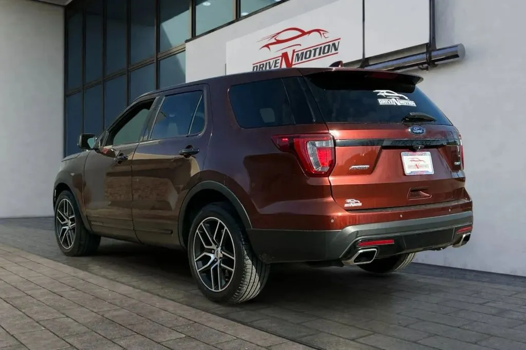More photos of 2016 Ford Explorer Sport SUV 4D at Drive N-Motion Thornton, CO