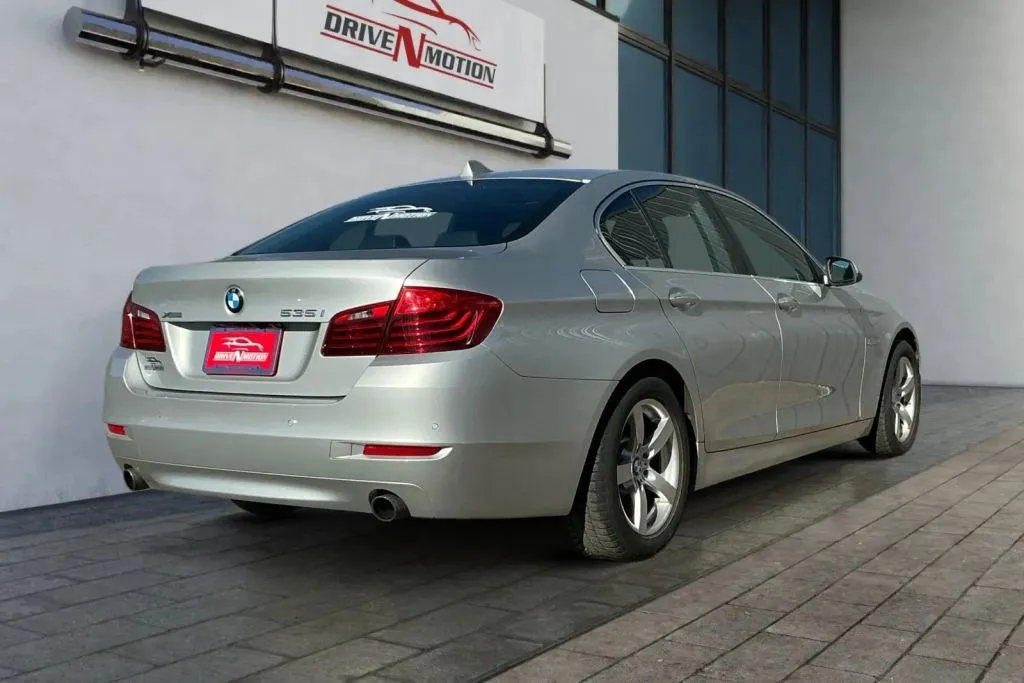 Another view of 2015 BMW 5 Series 535i xDrive Sedan 4D for sale in Thornton, CO at Drive N-Motion Thornton