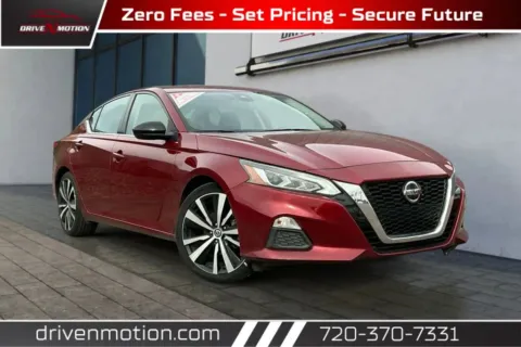 Red 2022 Nissan Altima 2.5 SR Sedan 4D for sale in Thornton, CO