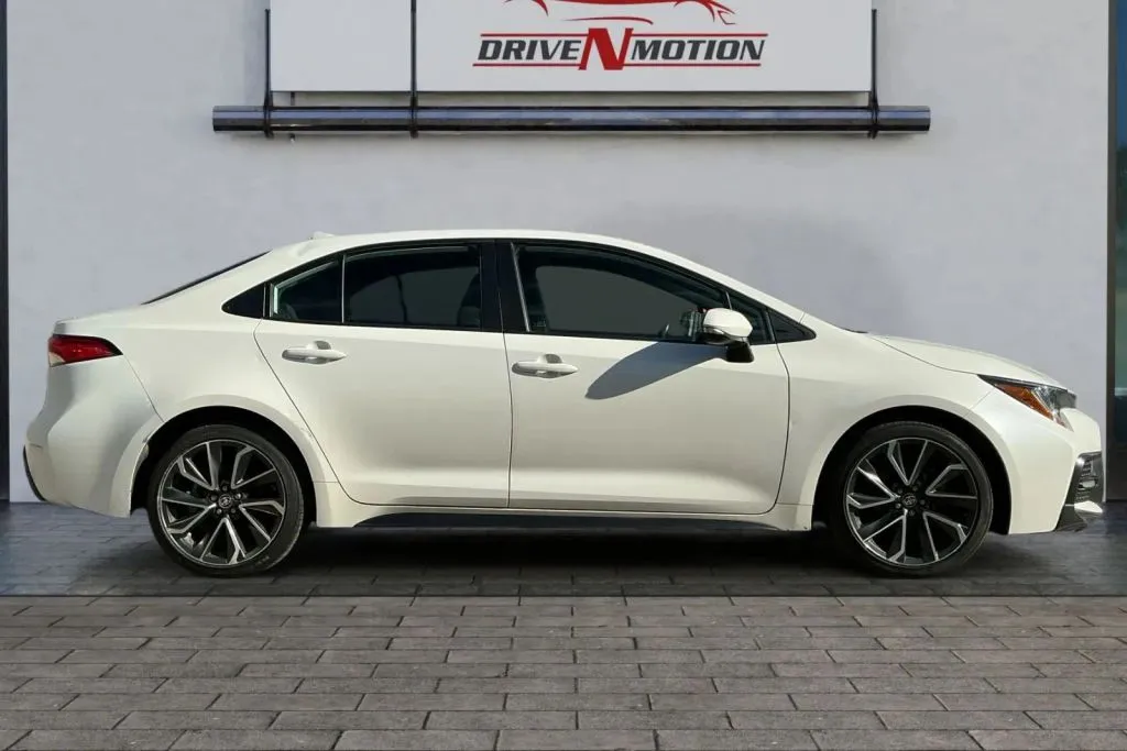 Another view of 2020 Toyota Corolla SE Sedan 4D for sale in Thornton, CO at Drive N-Motion Thornton