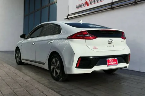 More photos of 2019 Hyundai Ioniq Hybrid SEL Hatchback 4D at Drive N-Motion Thornton, CO