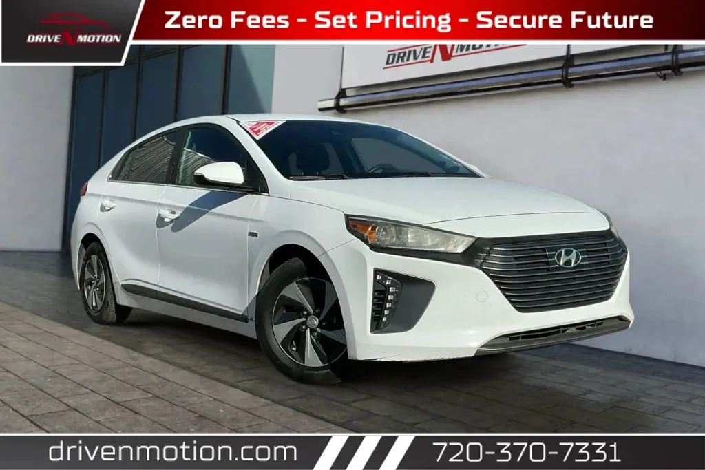 White 2019 Hyundai Ioniq Hybrid SEL Hatchback 4D for sale in Thornton, CO
