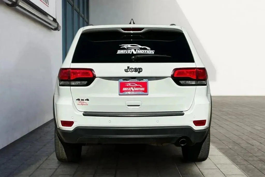 More photos of 2018 Jeep Grand Cherokee Upland Sport Utility 4D at Drive N-Motion Thornton, CO