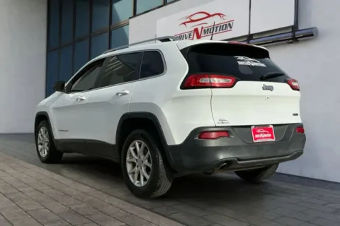 More photos of 2017 Jeep Cherokee Latitude Sport Utility 4D at Drive N-Motion Thornton, CO