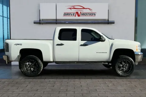 Photos of 2012 Chevrolet Silverado 1500 Crew Cab LT Pickup 4D 5 3/4 ft for sale in Thornton, CO at Drive N-Motion Thornton