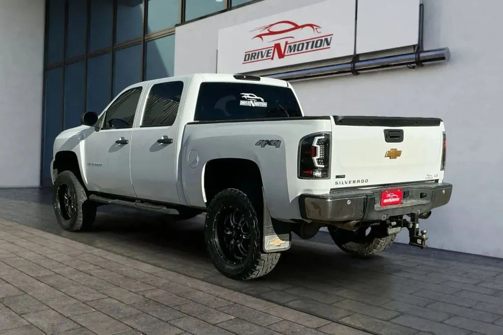 More photos of 2012 Chevrolet Silverado 1500 Crew Cab LT Pickup 4D 5 3/4 ft at Drive N-Motion Thornton, CO