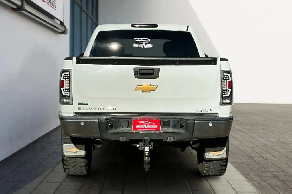 More photos of 2012 Chevrolet Silverado 1500 Crew Cab LT Pickup 4D 5 3/4 ft at Drive N-Motion Thornton, CO