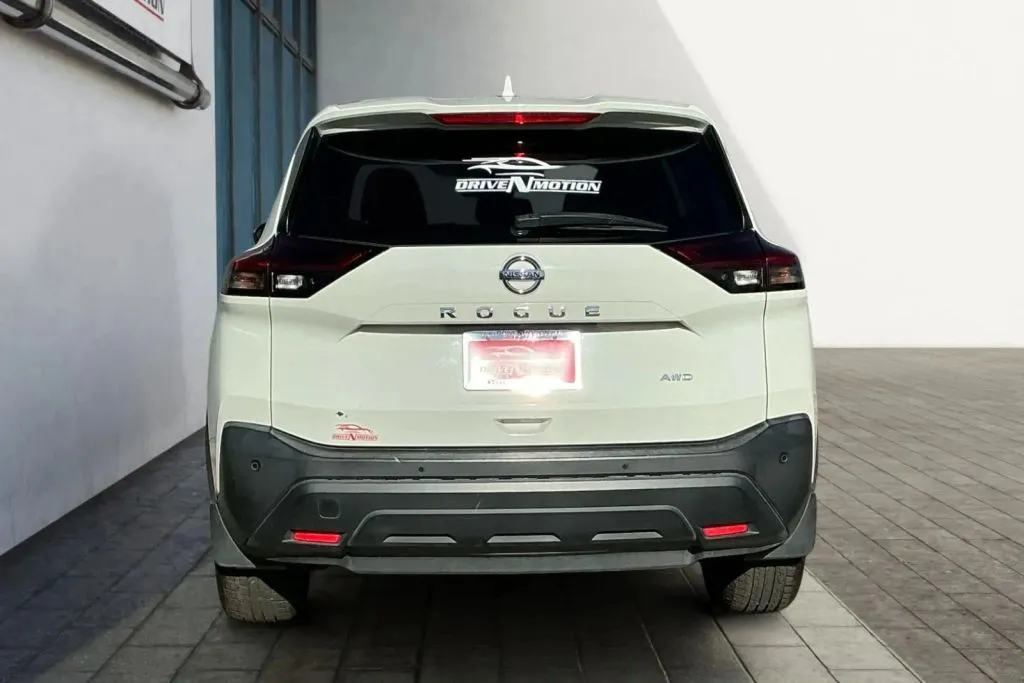 More photos of 2021 Nissan Rogue S Sport Utility 4D at Drive N-Motion Thornton, CO