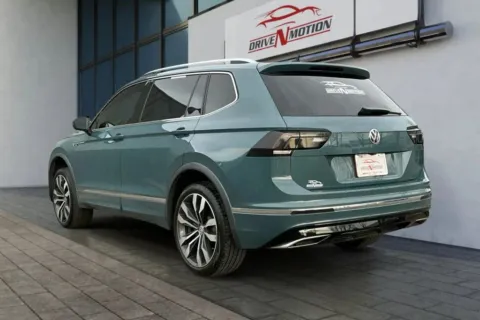 More photos of 2020 Volkswagen Tiguan SEL Premium R-Line 4MOTION Sport Utility 4D at Drive N-Motion Thornton, CO