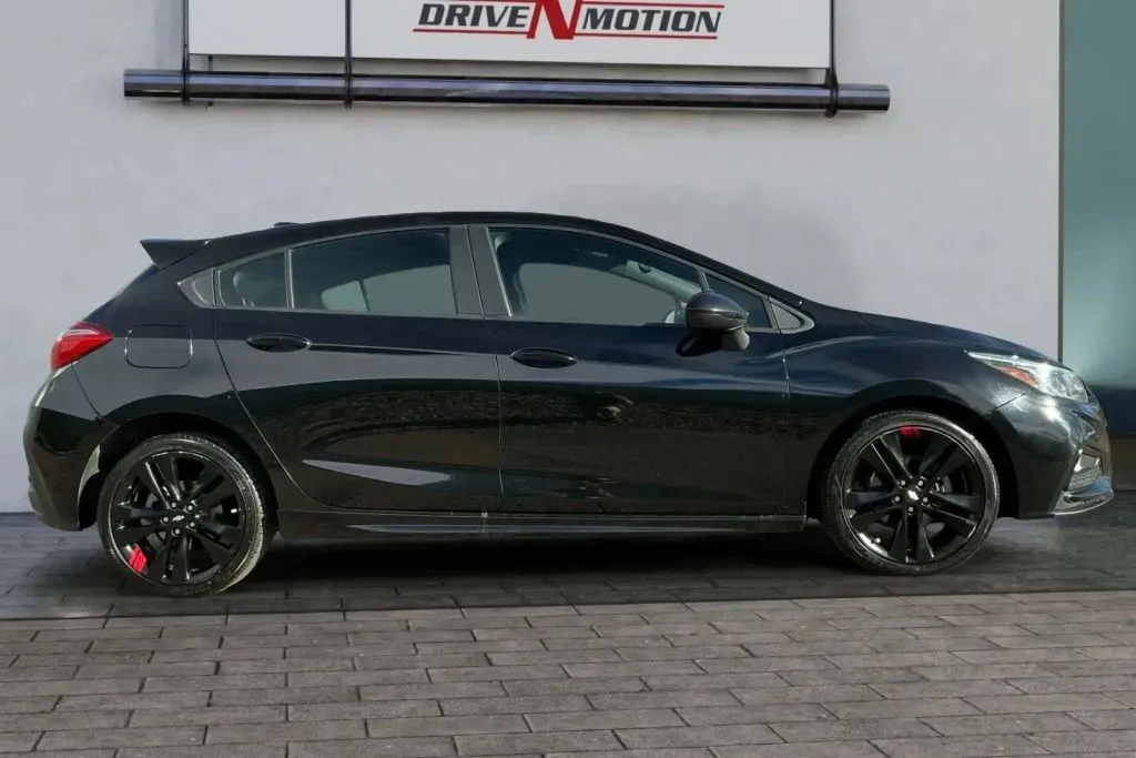 Photos of 2018 Chevrolet Cruze LT Hatchback 4D for sale in Thornton, CO at Drive N-Motion Thornton