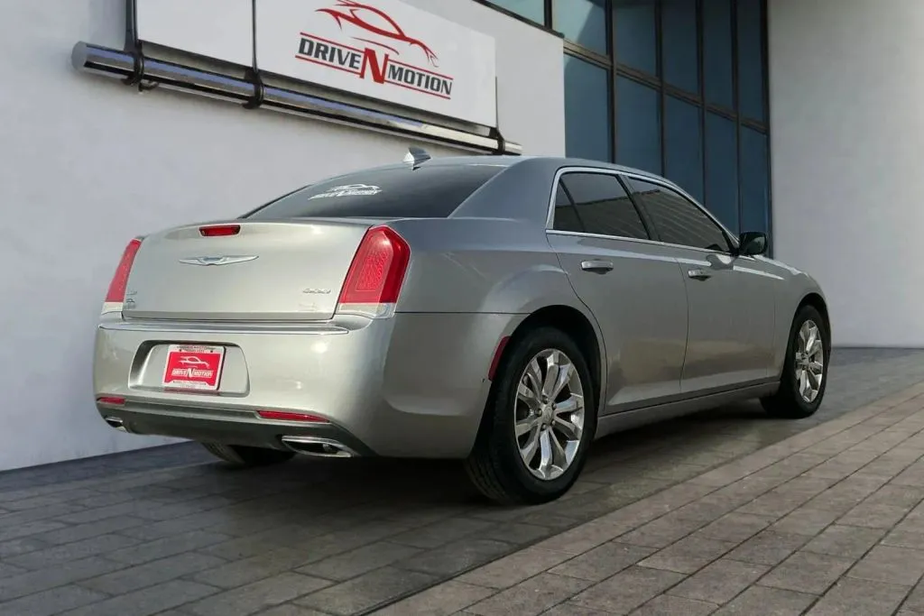 Another view of 2017 Chrysler 300 Limited Sedan 4D for sale in Thornton, CO at Drive N-Motion Thornton