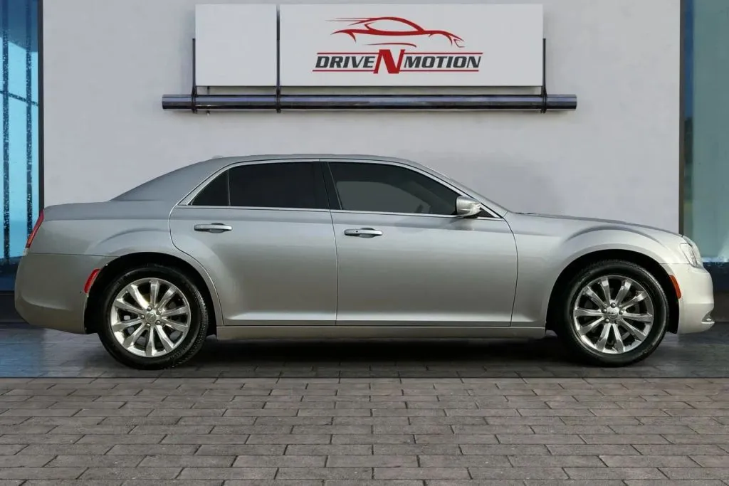 Photos of 2017 Chrysler 300 Limited Sedan 4D for sale in Thornton, CO at Drive N-Motion Thornton