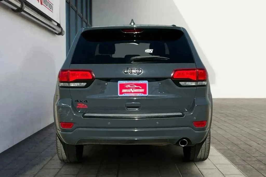 More photos of 2018 Jeep Grand Cherokee Altitude Sport Utility 4D at Drive N-Motion Thornton, CO