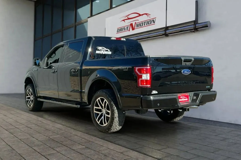 More photos of 2018 Ford F-150 SuperCrew Cab XLT Pickup 4D 5 1/2 ft at Drive N-Motion Thornton, CO