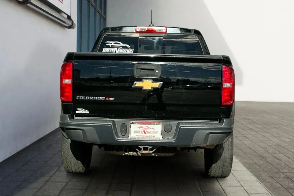 More photos of 2018 Chevrolet Colorado Crew Cab ZR2 Pickup 4D 5 ft at Drive N-Motion Thornton, CO