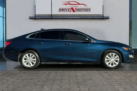 Photos of 2022 Chevrolet Malibu LT Sedan 4D for sale in Thornton, CO at Drive N-Motion Thornton