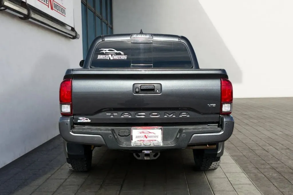 More photos of 2019 Toyota Tacoma Double Cab TRD Off-Road Pickup 4D 5 ft at Drive N-Motion Thornton, CO