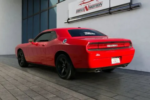 More photos of 2014 Dodge Challenger SXT Coupe 2D at Drive N-Motion Thornton, CO