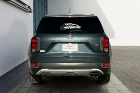 More photos of 2020 Hyundai Palisade SEL Sport Utility 4D at Drive N-Motion Thornton, CO