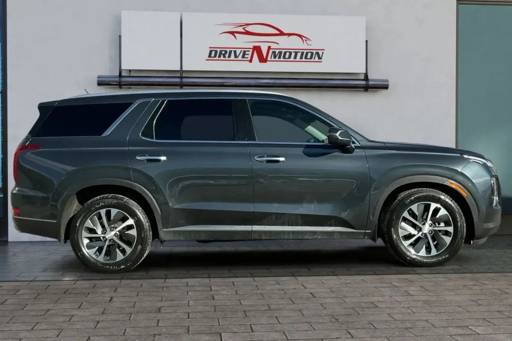 Another view of 2020 Hyundai Palisade SEL Sport Utility 4D for sale in Thornton, CO at Drive N-Motion Thornton