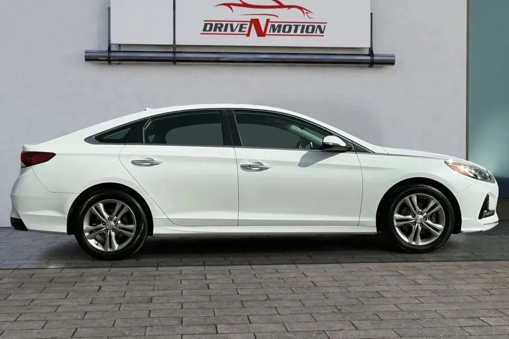 Another view of 2018 Hyundai Sonata SEL Sedan 4D for sale in Thornton, CO at Drive N-Motion Thornton