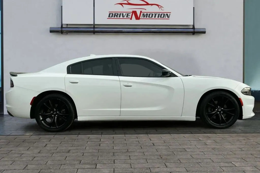 Another view of 2017 Dodge Charger R/T Sedan 4D for sale in Thornton, CO at Drive N-Motion Thornton