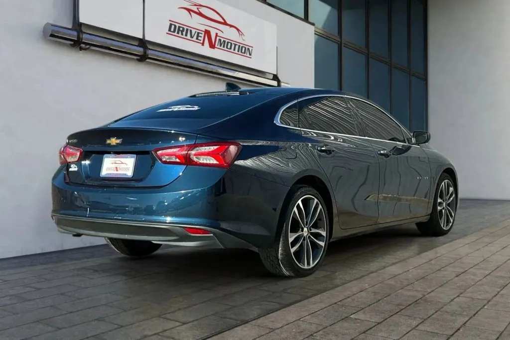 Another view of 2022 Chevrolet Malibu LT Sedan 4D for sale in Thornton, CO at Drive N-Motion Thornton