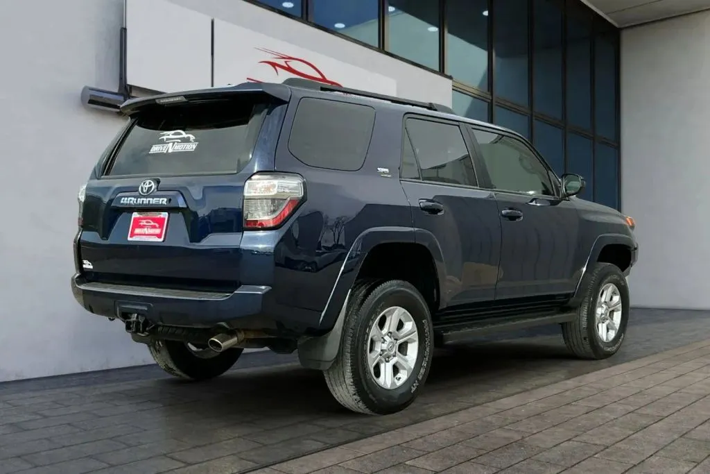 More photos of 2019 Toyota 4Runner SR5 Sport Utility 4D at Drive N-Motion Thornton, CO