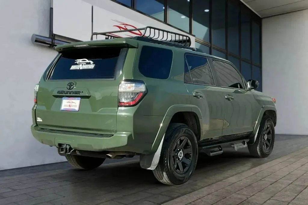 More photos of 2021 Toyota 4Runner Trail Special Edition Sport Utility 4D at Drive N-Motion Thornton, CO
