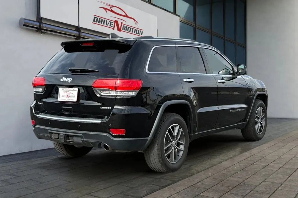 More photos of 2018 Jeep Grand Cherokee Limited Sport Utility 4D at Drive N-Motion Thornton, CO