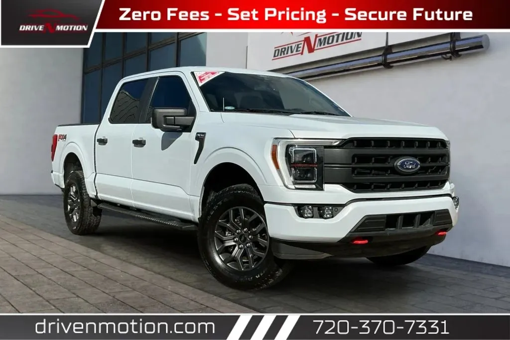 White 2021 Ford F-150 SuperCrew Cab XL Pickup 4D 5 1/2 ft for sale in Thornton, CO