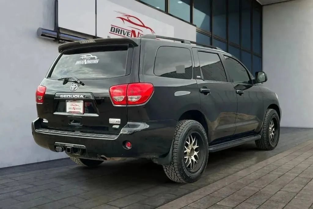 Another view of 2016 Toyota Sequoia SR5 Sport Utility 4D for sale in Thornton, CO at Drive N-Motion Thornton