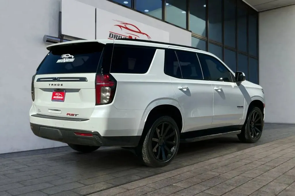 More photos of 2021 Chevrolet Tahoe RST Sport Utility 4D at Drive N-Motion Thornton, CO